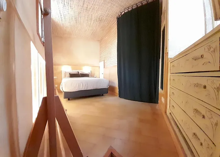 Montebelo Bakery House By The River In 公寓