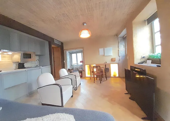 Montebelo Bakery House By The River In 아파트